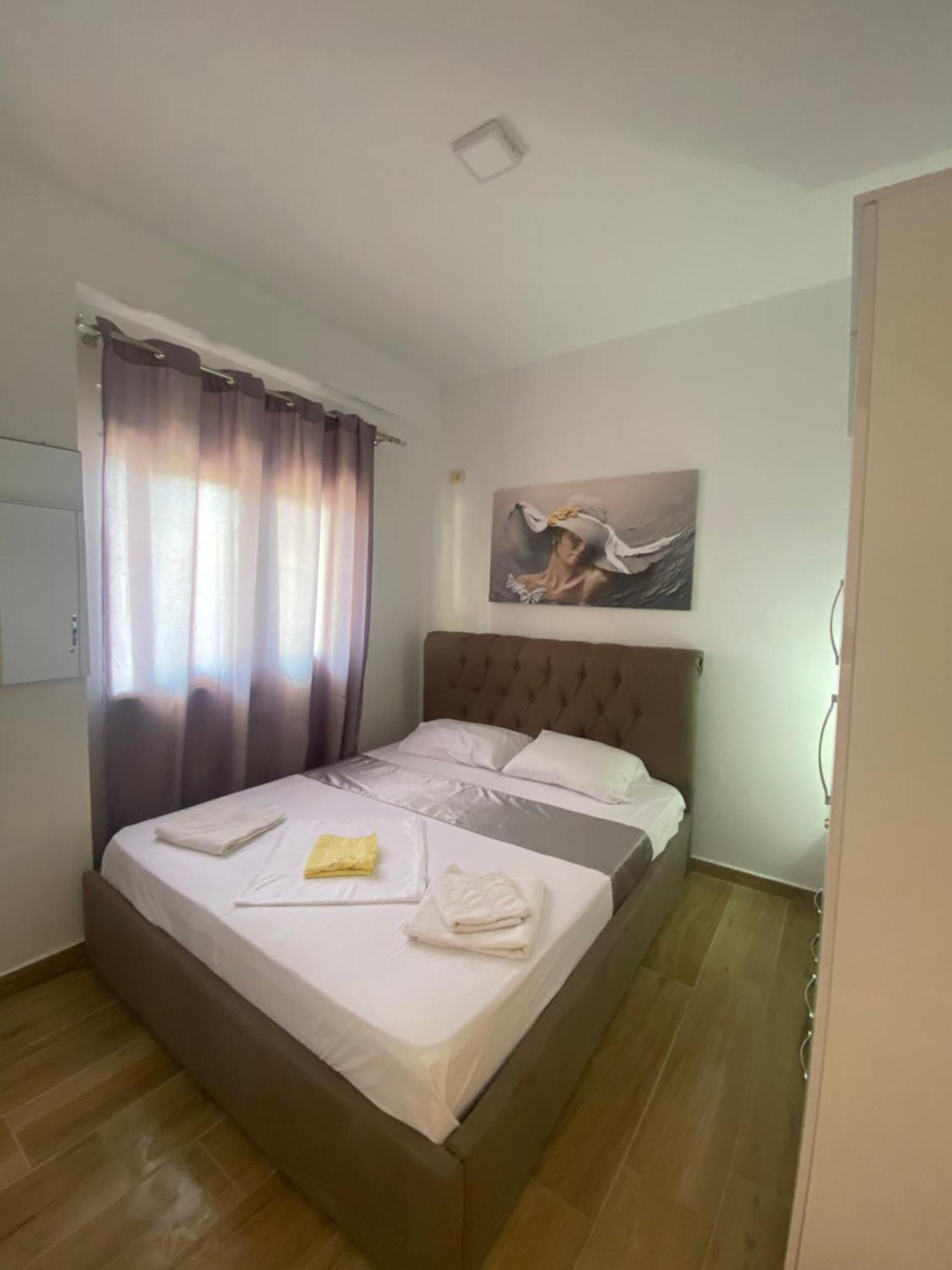 Bellas Apartment 2 Sarandë エクステリア 写真