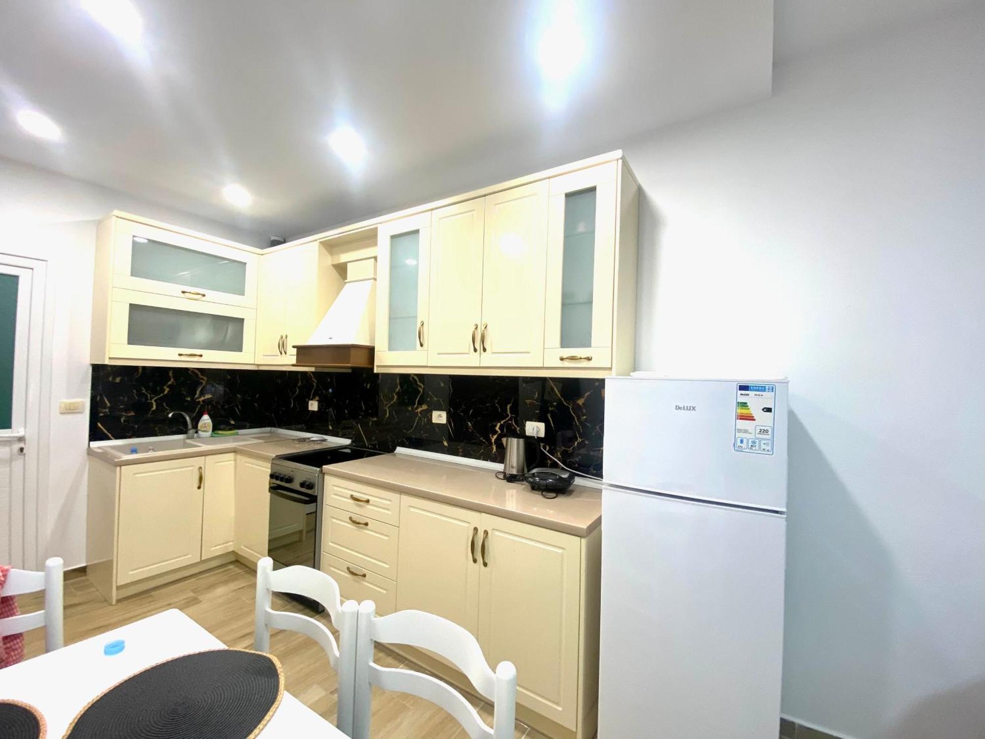 Bellas Apartment 2 Sarandë エクステリア 写真
